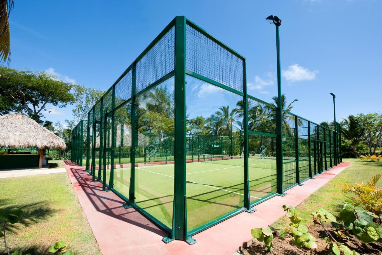 Barcelo Bavaro Palace All Inclusive (Adults Only) Exterior foto A paddle tennis court